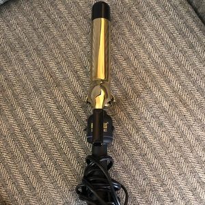 1 1/4” Hot Tools Curling Iron